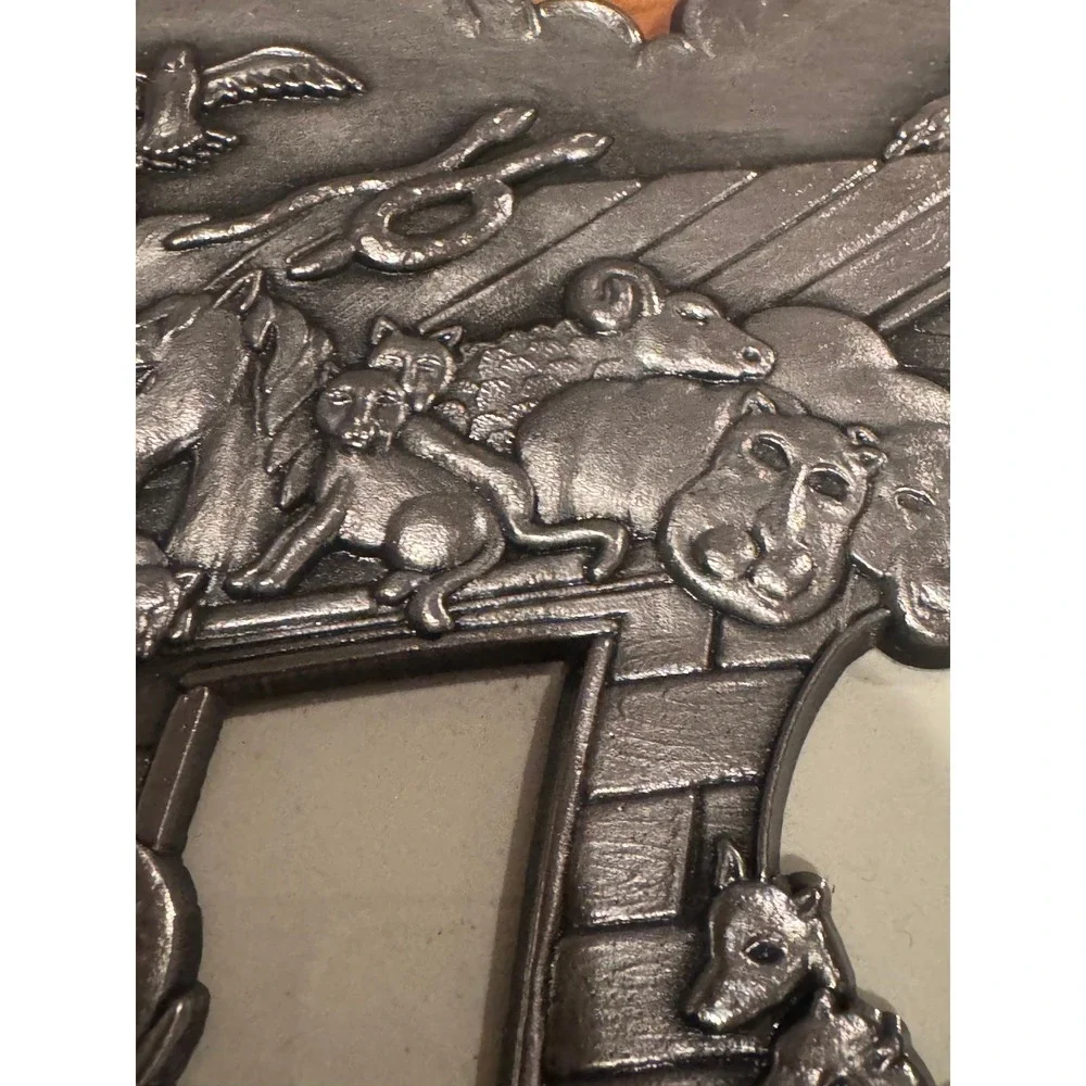Vintage Pewter Noahs Ark 3D Picture Frame‎ Nursery Decor